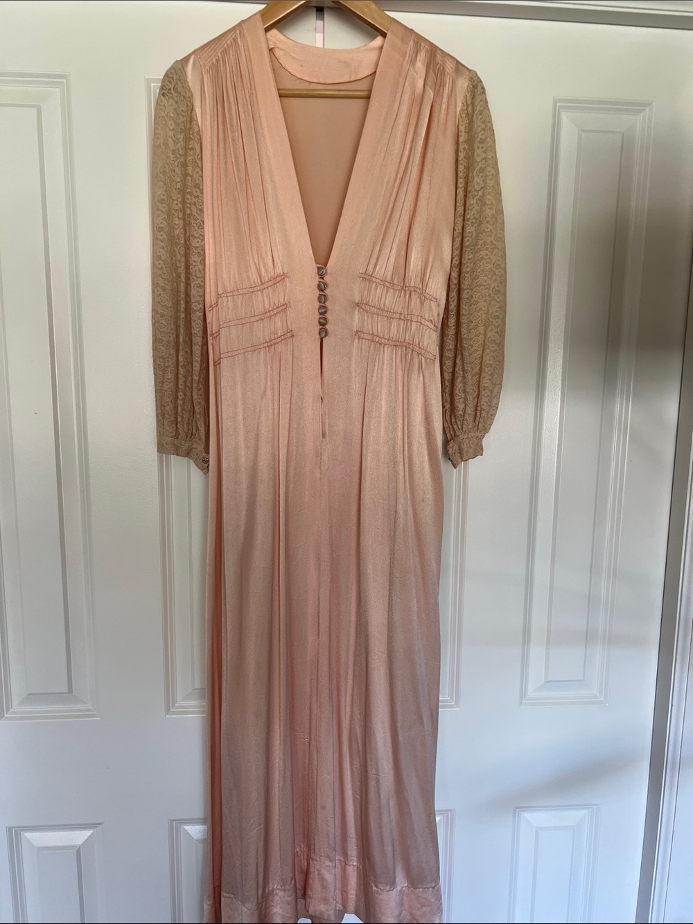 1930’s Elegant Blush Satin and Lace Midi Dress (shoulder pads removed) - Picture 9 of 13